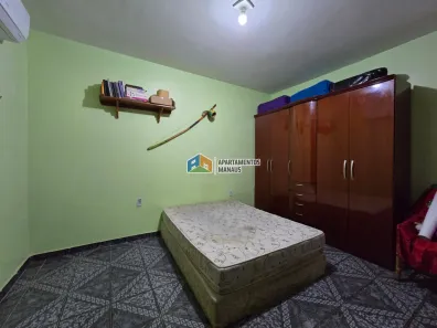 Casa com 3 Quartos à venda, 450m² no Aleixo, Manaus