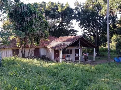 Fazenda/Sítio com 2 Quartos à venda, 80m² no Centro, Avaí