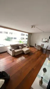 Casa com 6 Quartos para alugar, 200m² no Centro, Nova Iguaçu
