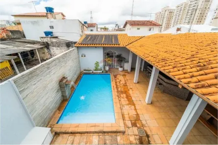 Casa com 8 Quartos à venda, 350m² no Taguatinga Norte, Brasília