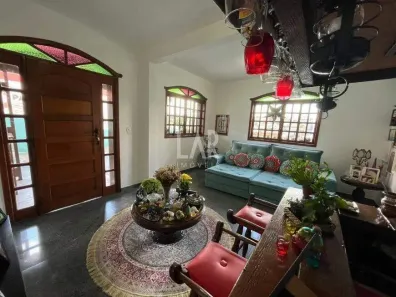 Casa com 4 Quartos à venda, 340m² no Monsenhor Messias, Belo Horizonte