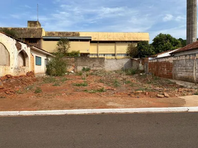 Lote/Terreno à venda, 257m² no Centro, Mineiros do Tietê