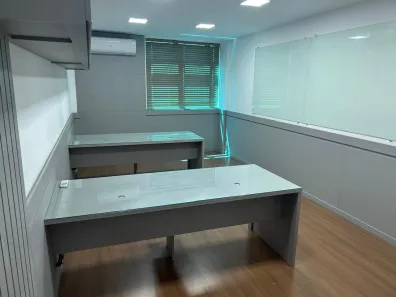 Sala Comercial para alugar, 30m² no Centro, Cabo Frio