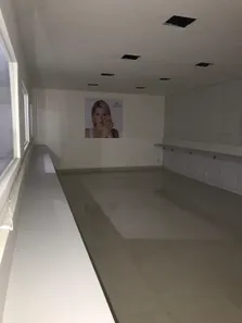 Ponto Comercial para alugar, 585m² no Boa Vista, Recife