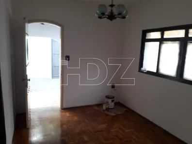 Casa com 3 Quartos à venda, 146m² no Centro, Araraquara