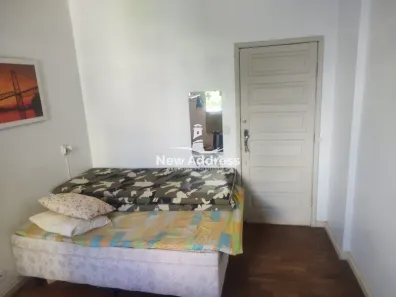 Kitnet com 2 Quartos à venda, 30m² no Centro, Guarapari