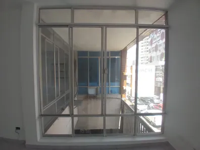 Sala Comercial para alugar, 88m² no Gonzaga, Santos