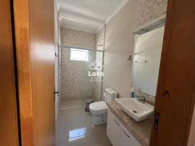 Casa de Condomínio com 4 Quartos para alugar, 220m² no Fazenda Rodeio, Mogi das Cruzes