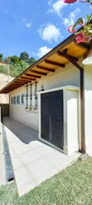 Casa com 4 Quartos para alugar, 266m² no Pedro do Rio, Petrópolis