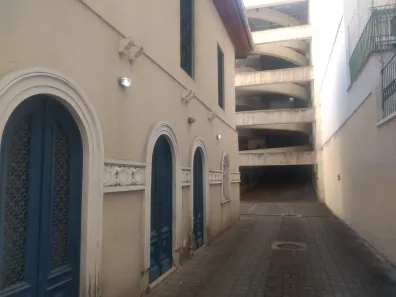Imóvel Comercial para alugar, 2500m² no Leme, Rio de Janeiro