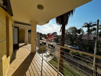 Casa com 3 Quartos para alugar, 300m² no Igara, Canoas