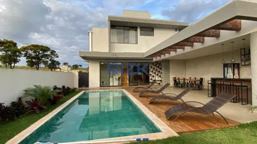 Casa de Condomínio com 5 Quartos à venda, 214m² no , Paranapanema