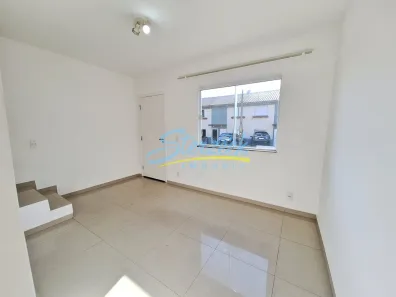Casa de Condomínio com 2 Quartos para alugar, 74m² no Capela, Vinhedo