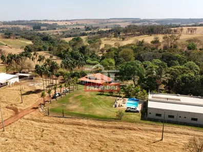 Fazenda/Sítio com 7 Quartos à venda, 500m² no , Goianápolis