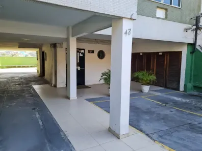 Apartamento com 3 Quartos para alugar, 70m² no Tanque, Rio de Janeiro