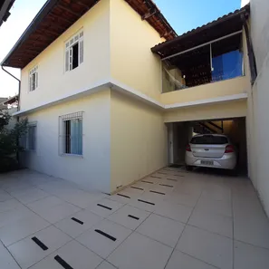 Casa com 3 Quartos à venda, 231m² no Centro, Lauro de Freitas