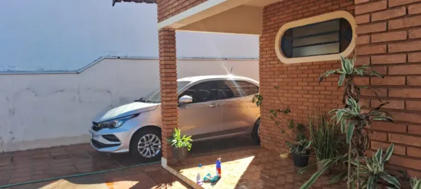 Casa com 2 Quartos à venda, 134m² no Jardim Santa Lúcia, Araraquara