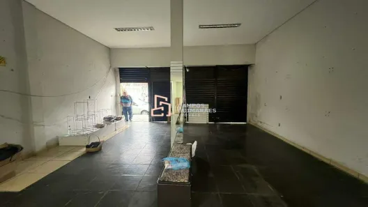 Ponto Comercial para alugar, 90m² no Morada da Serra, Ibirité
