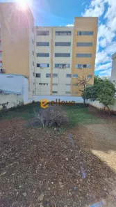 Lote/Terreno à venda, 706m² no Centro, Vespasiano