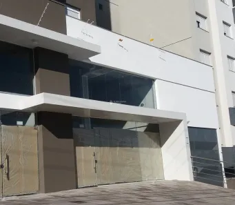 Sala Comercial à venda, 377m² no Panazzolo, Caxias do Sul