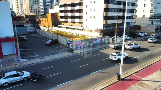 Lote/Terreno para venda ou aluguel, 738m² no Pituba, Salvador