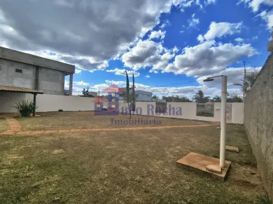 Casa de Condomínio com 3 Quartos para alugar, 243m² no Setor Habitacional Jardim Botânico, Brasília