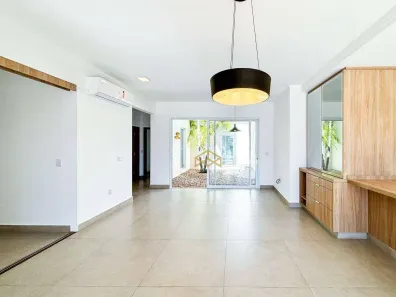 Casa de Condomínio com 3 Quartos para alugar, 256m² no Monte Alegre, Vinhedo