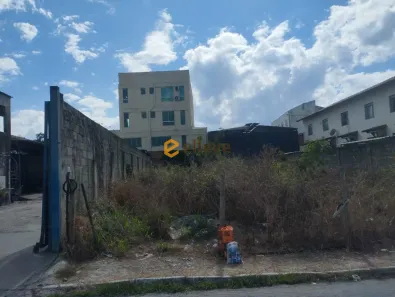 Lote/Terreno à venda, 360m² no Centro, Vespasiano