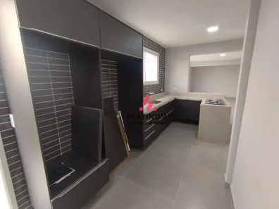 Casa de Condomínio com 3 Quartos para venda ou aluguel, 200m² no Vila Costa, Taubaté