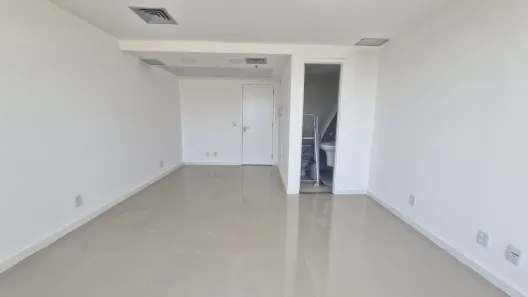 Sala Comercial para alugar, 26m² no Barra Olímpica, Rio de Janeiro