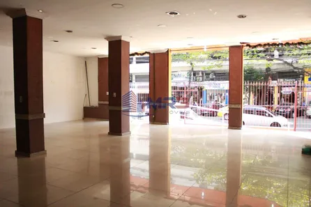 Ponto Comercial para alugar, 233m² no Pechincha, Rio de Janeiro