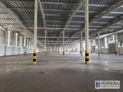 Galpão/Depósito/Armazém para alugar, 8000m² no Centro, Simões Filho