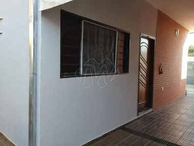 Casa com 3 Quartos à venda, 145m² no Centro, Araraquara