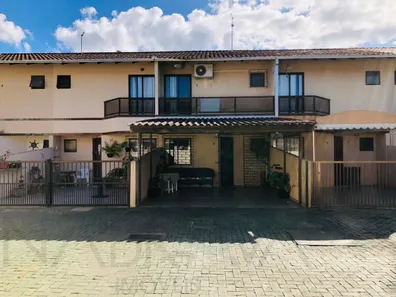 Sobrado com 3 Quartos à venda, 80m² no Centro, Matinhos