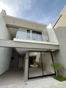 Casa de Condomínio com 2 Quartos para alugar, 100m² no , Garopaba