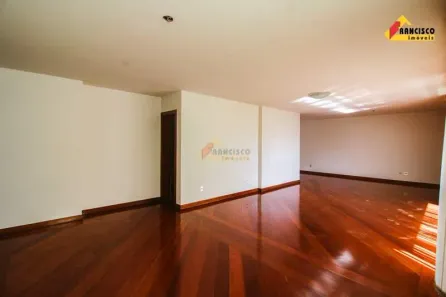 Apartamento com 4 Quartos para alugar, 172m² no Centro, Divinópolis