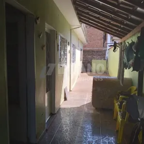 Casa com 2 Quartos à venda, 94m² no Vila Yamada, Araraquara