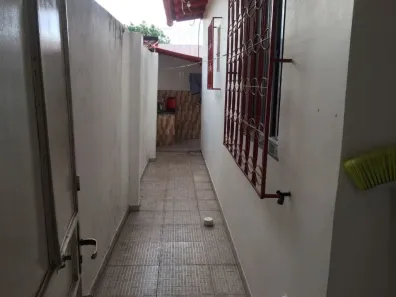 Casa com 3 Quartos à venda, 172m² no São Jorge, Manaus
