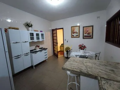 Casa com 3 Quartos à venda, 202m² no Centro, Rio Claro
