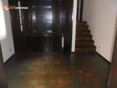 Casa com 3 Quartos à venda, 207m² no São Lucas, Belo Horizonte
