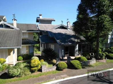 Casa de Condomínio com 3 Quartos à venda, 137m² no Planalto, Gramado