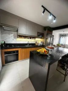 Casa de Condomínio com 3 Quartos à venda, 120m² no Jardim Santa Helena, Valinhos