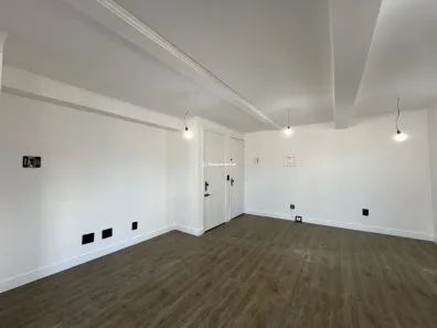 Sala Comercial à venda, 63m² no Centro, Gramado