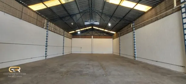 Galpão/Depósito/Armazém para alugar, 395m² no Boa Esperança, Santa Luzia