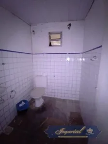 Ponto Comercial para alugar, 80m² no Carangola, Petrópolis