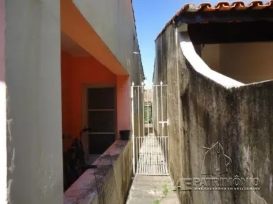 Casa com 2 Quartos à venda, 323m² no Centro, Araçoiaba da Serra