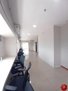 Sala Comercial com 5 Quartos para alugar, 158m² no Chapada, Manaus