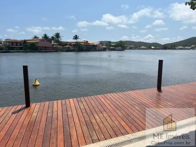 Casa de Condomínio com 2 Quartos para alugar, 100m² no Ogiva, Cabo Frio