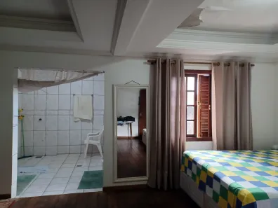 Sobrado com 5 Quartos à venda, 250m² no Areal, Brasília