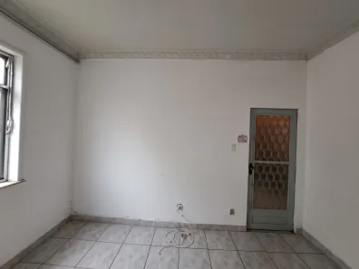 Apartamento com 2 Quartos para alugar, 60m² no Tanque, Rio de Janeiro